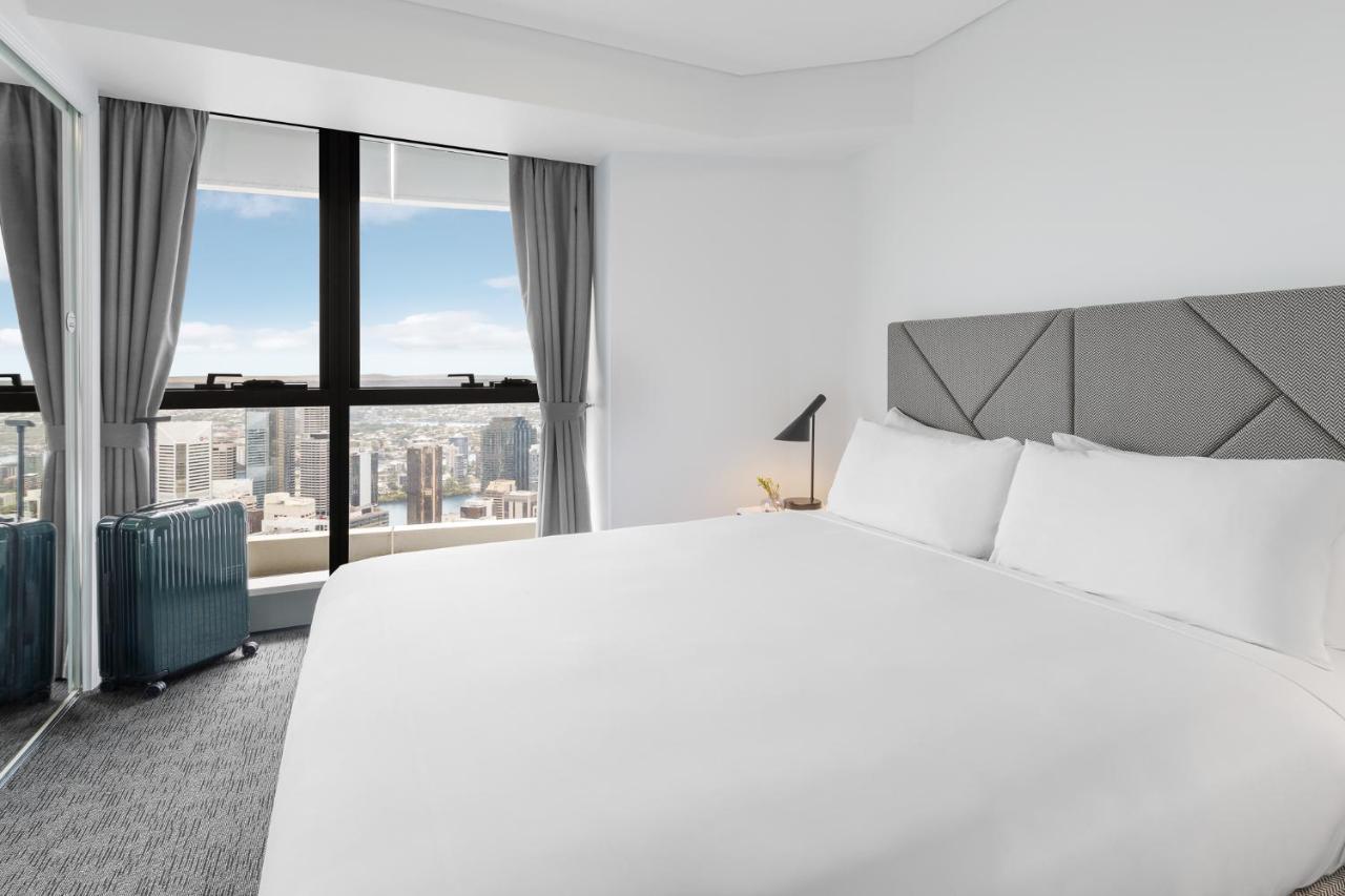 Meriton Herschel Street, 5* Brisbane